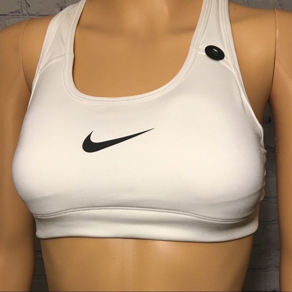 Women's Nike Victory Sports Bra